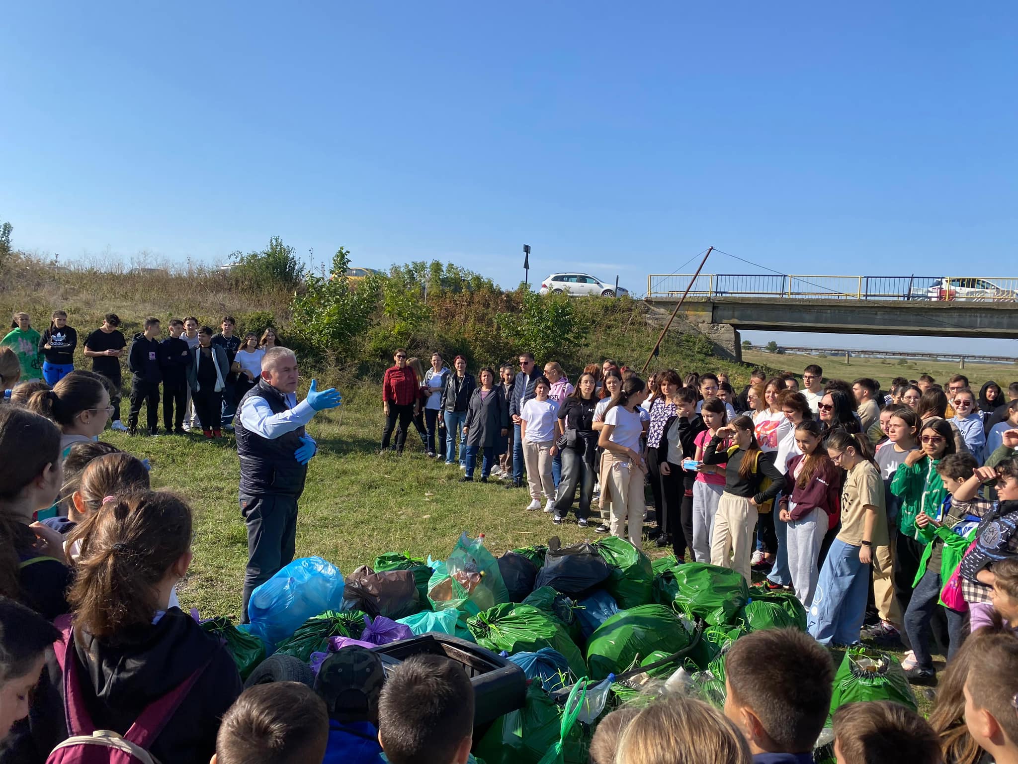 ziua curateniei in Orasul Gaesti